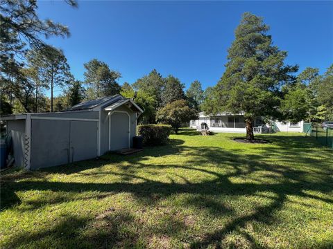 A home in DUNNELLON