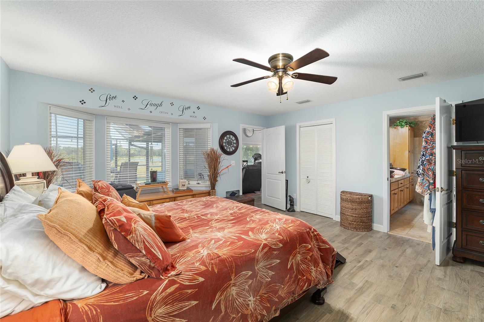 CLAY SHORES - Residential