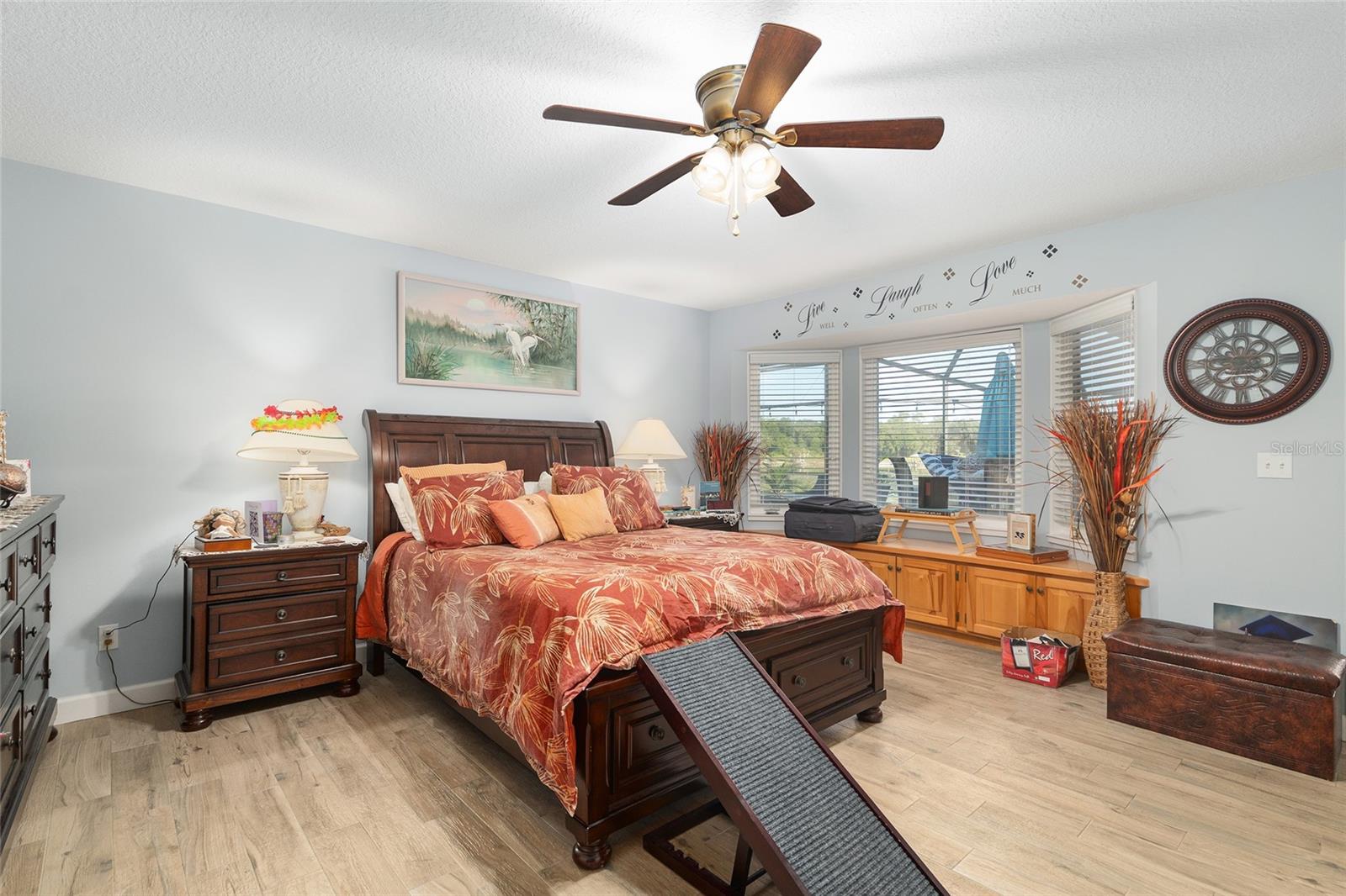 CLAY SHORES - Residential