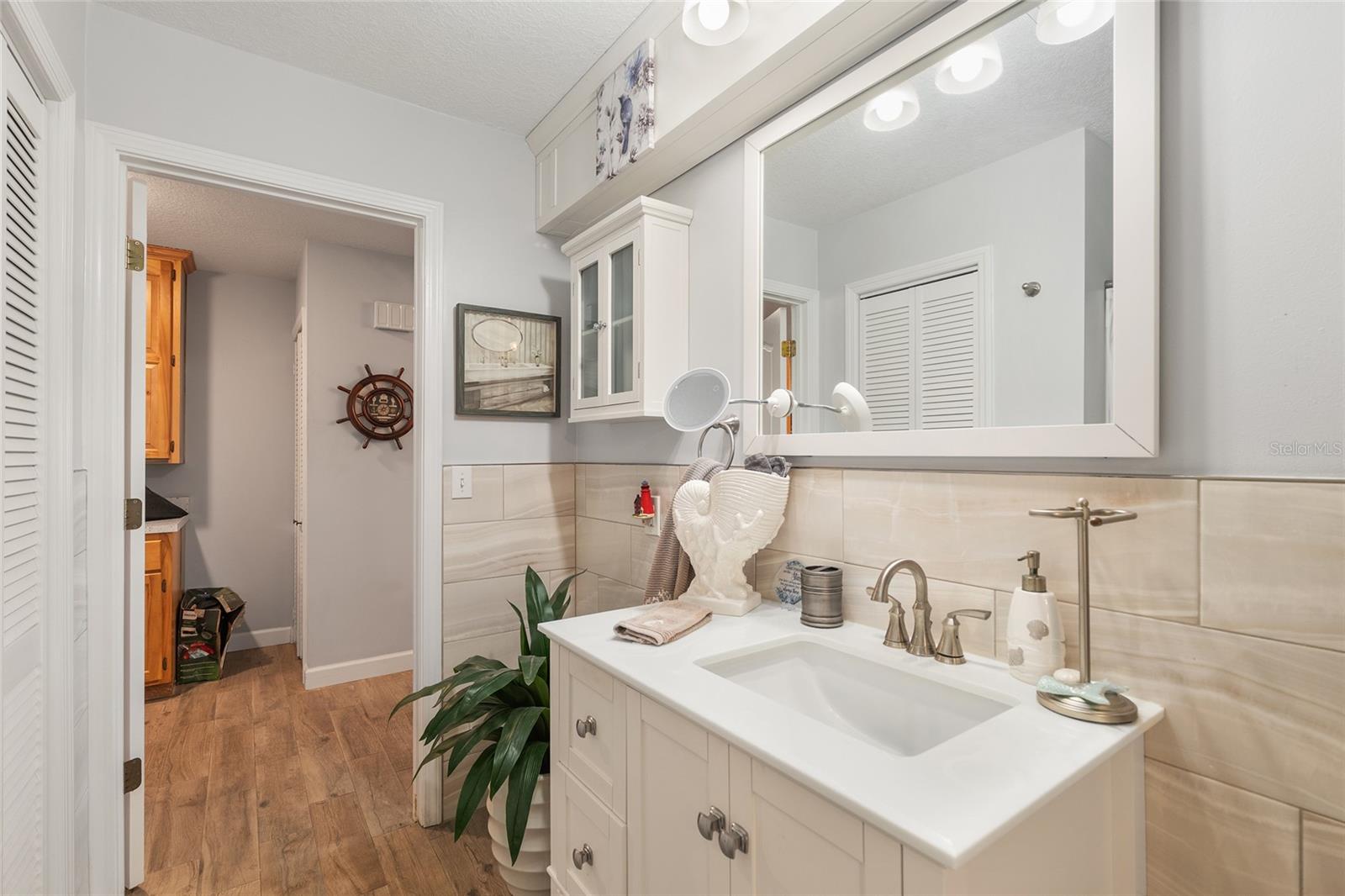 CLAY SHORES - Residential