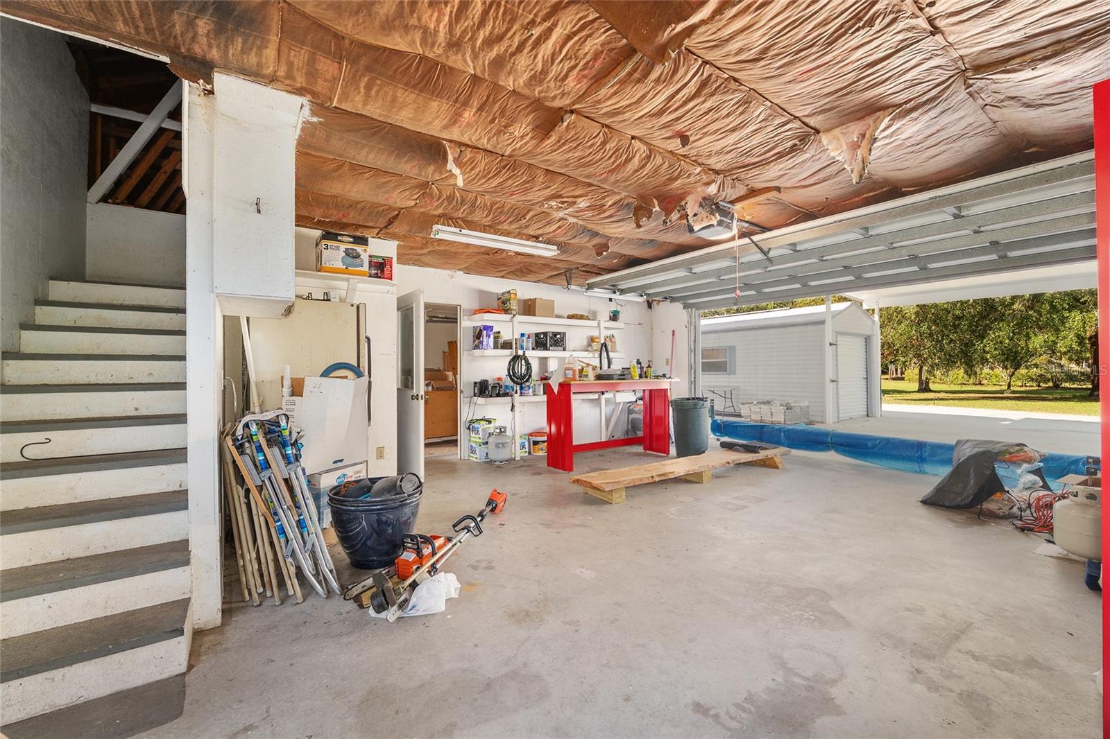 CLAY SHORES - Residential