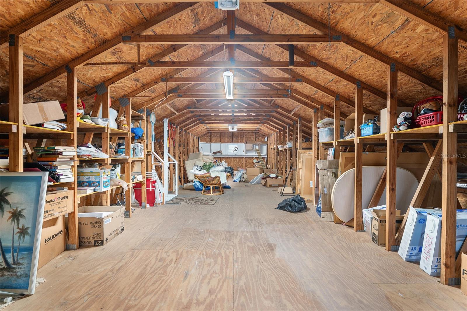 CLAY SHORES - Residential