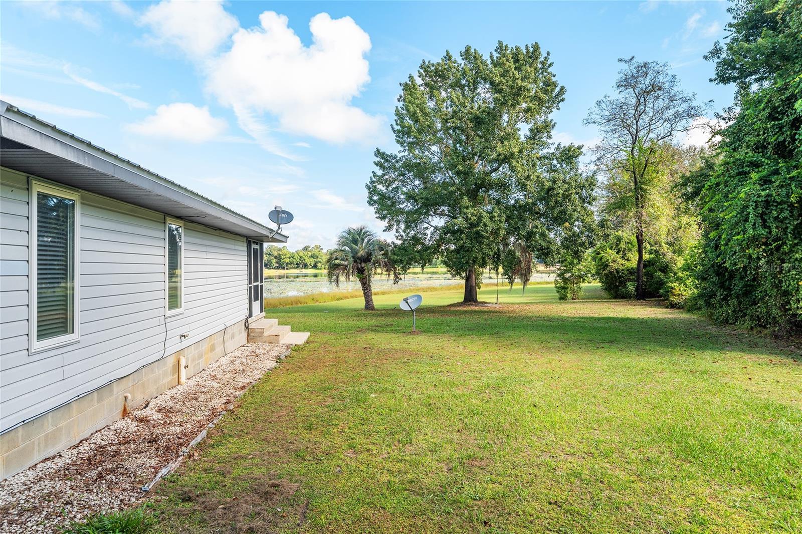 CLAY SHORES - Residential