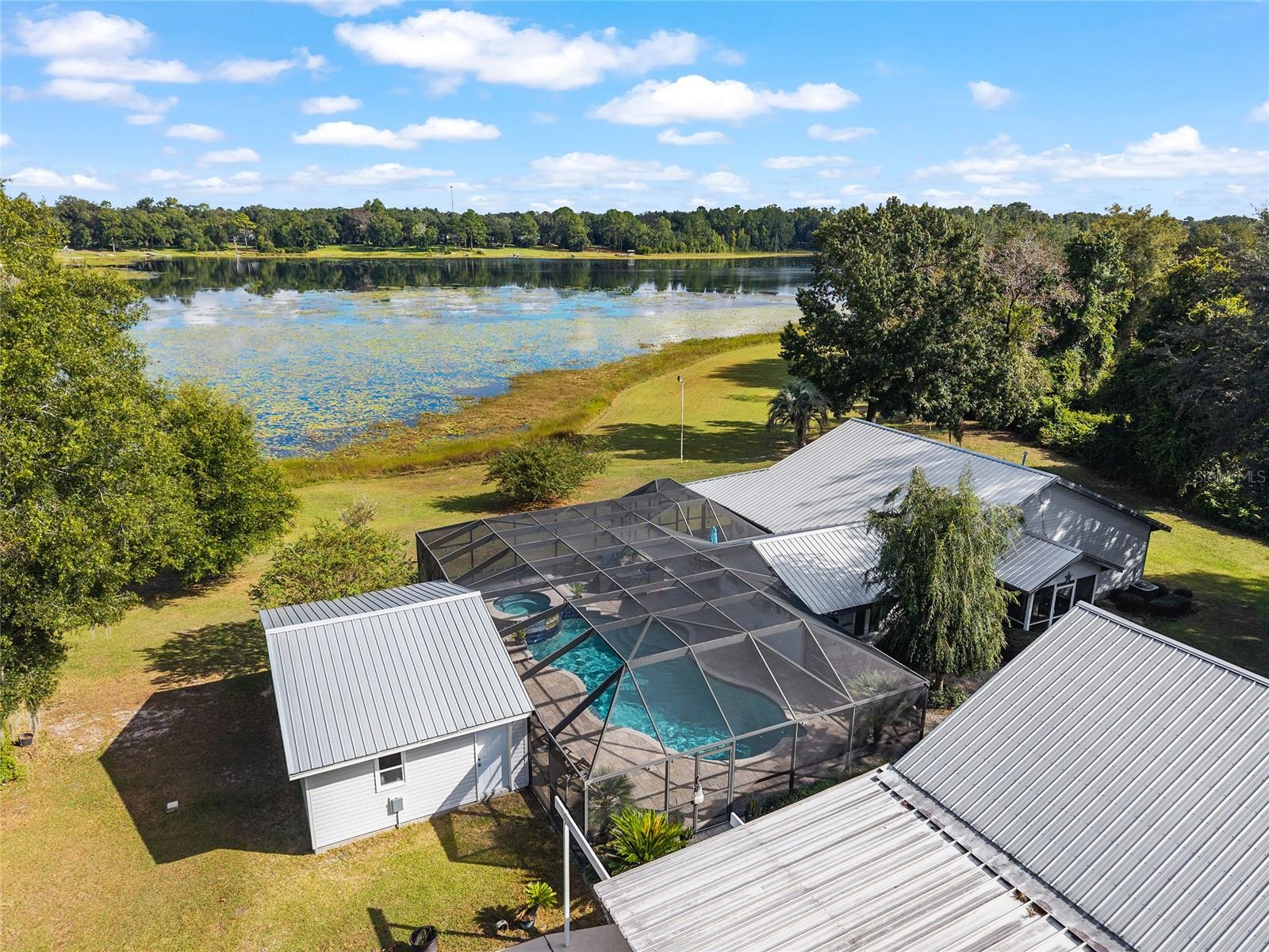 CLAY SHORES - Residential