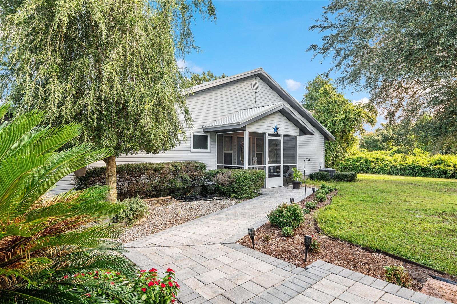 CLAY SHORES - Residential