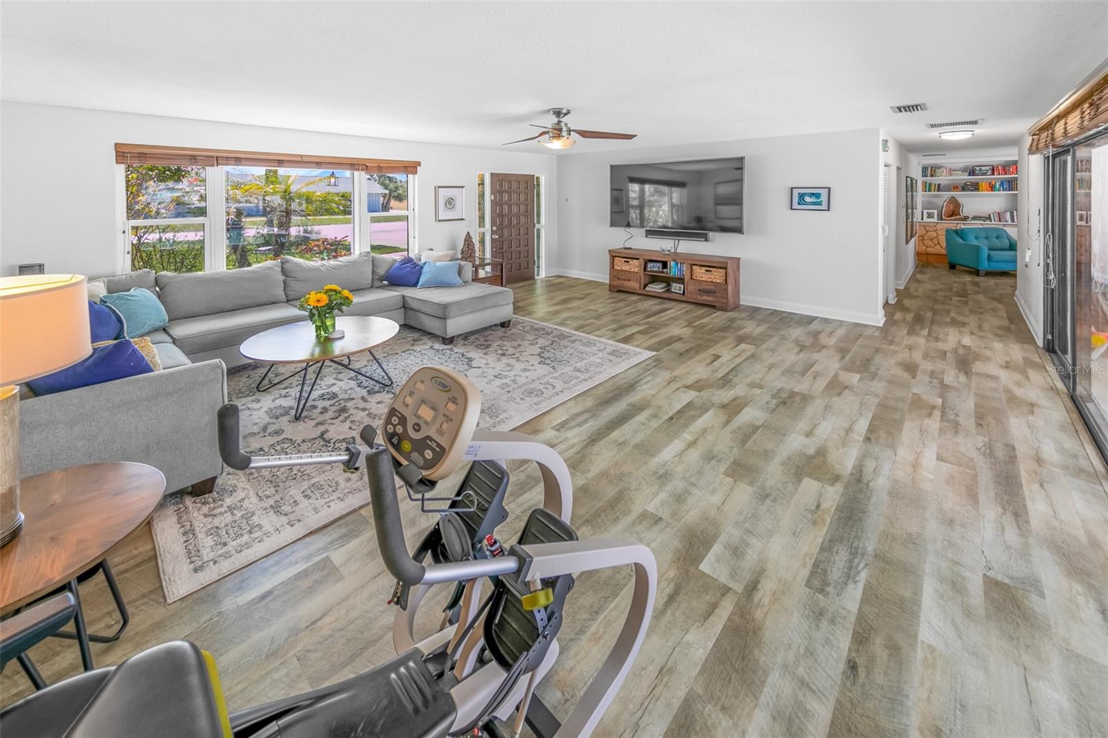 YACHT HAVEN - Residential