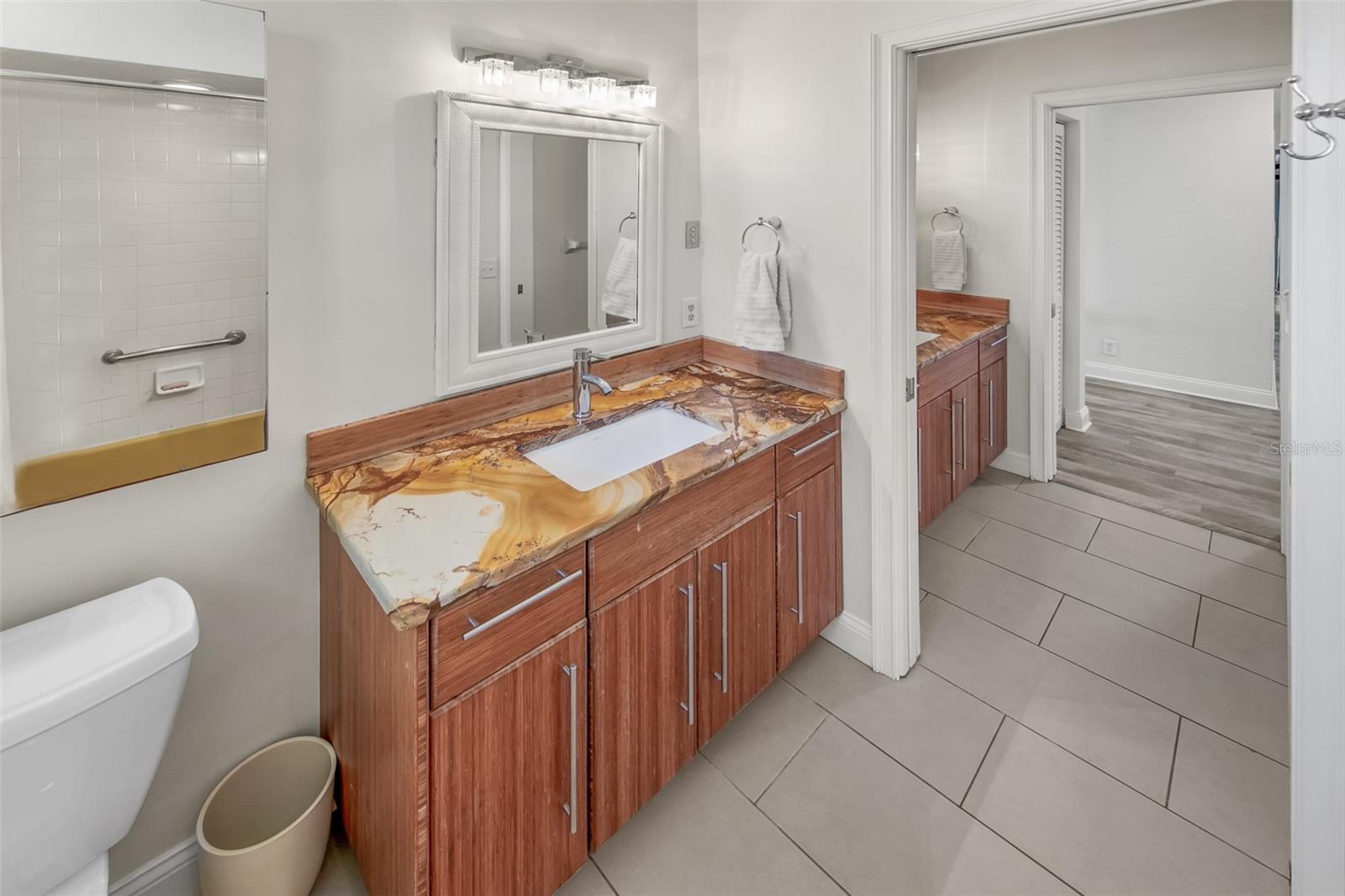 YACHT HAVEN - Residential