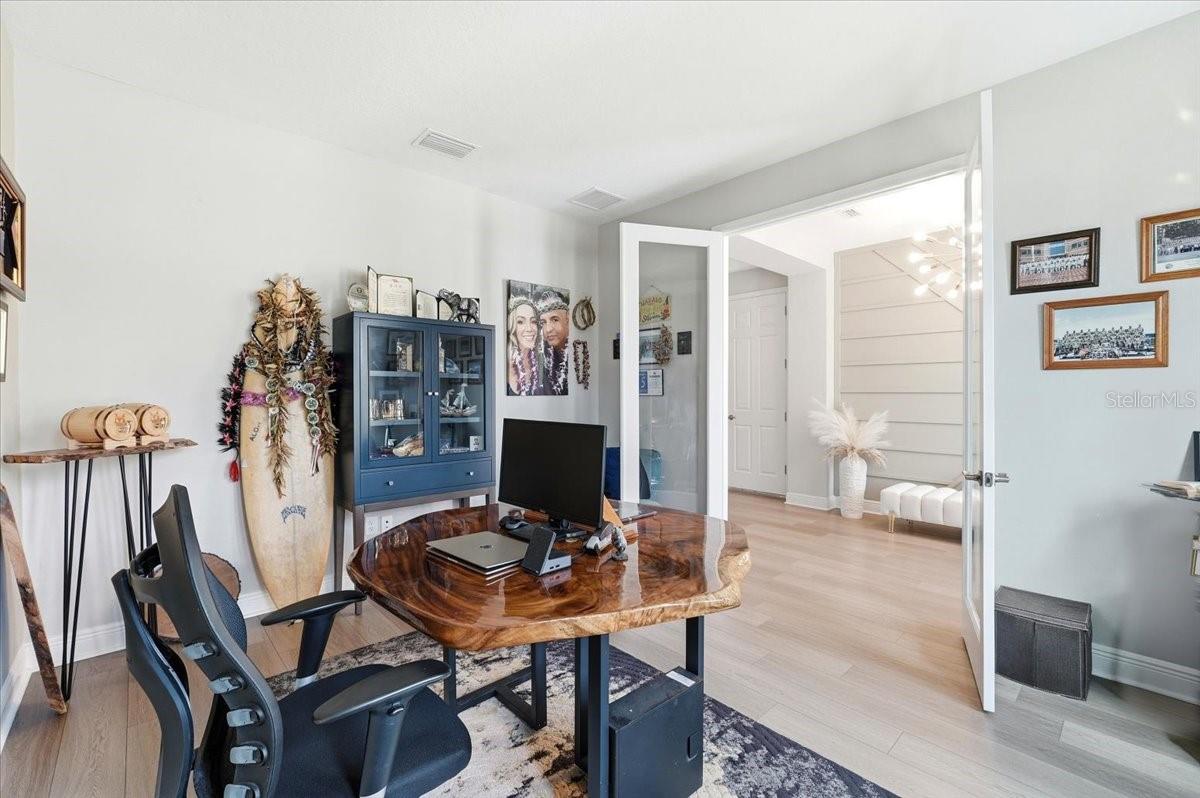 B AND D HAWKSTONE PHASE 2 LOT 26 BLOCK 1 - Residential