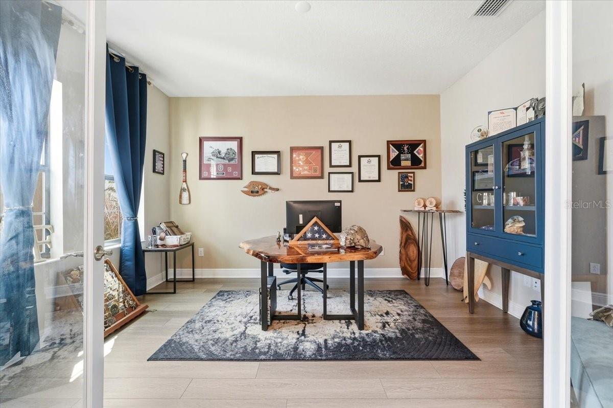 B AND D HAWKSTONE PHASE 2 LOT 26 BLOCK 1 - Residential