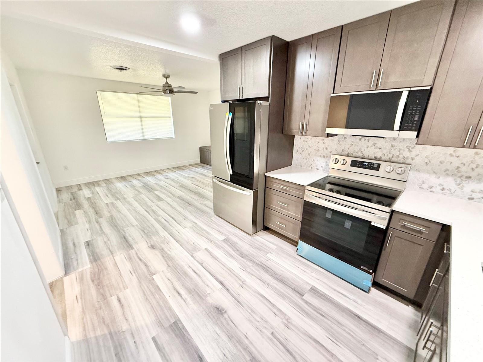 ACREAGE IN SECS 5-10 - Residential