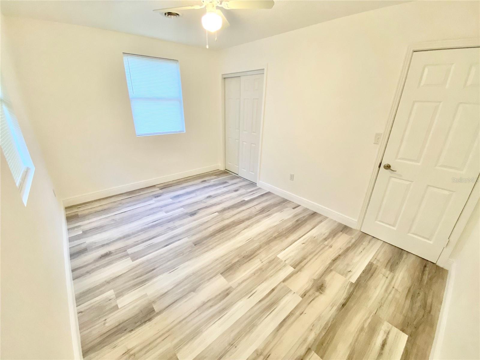 ACREAGE IN SECS 5-10 - Residential