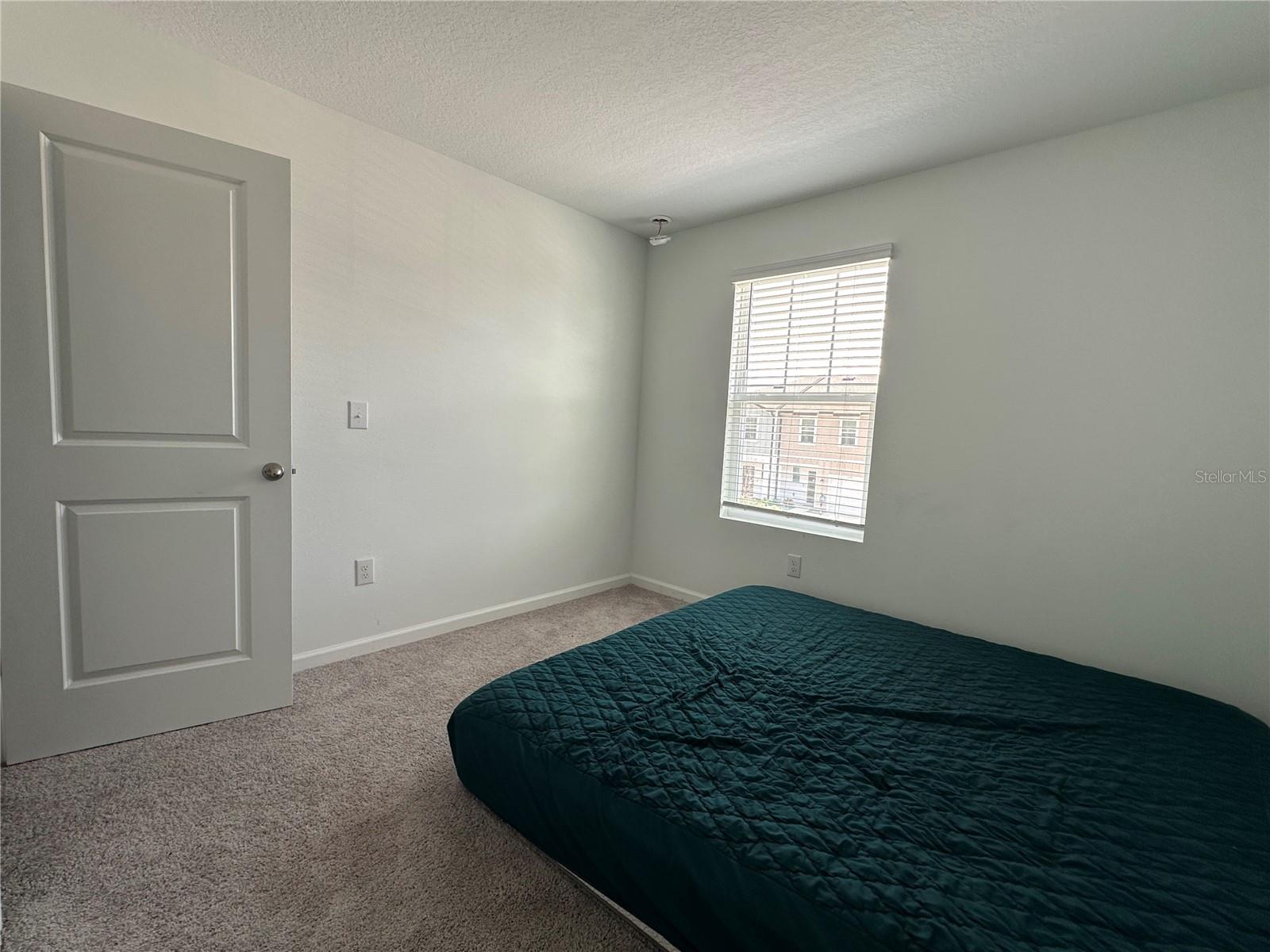 DUG CRK TWNHMS - Residential