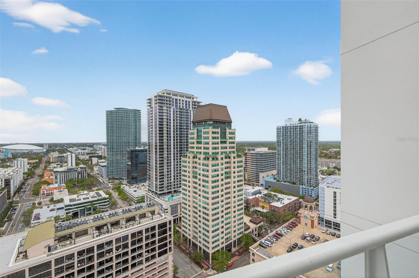 SIGNATURE PLACE CONDO - Residential