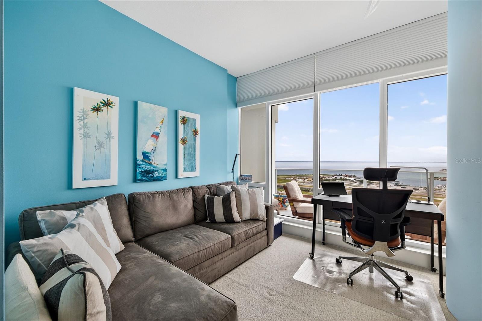 SIGNATURE PLACE CONDO - Residential