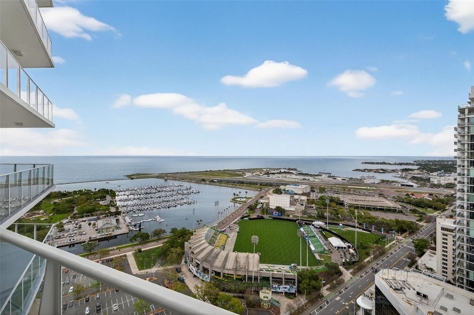 SIGNATURE PLACE CONDO - Residential