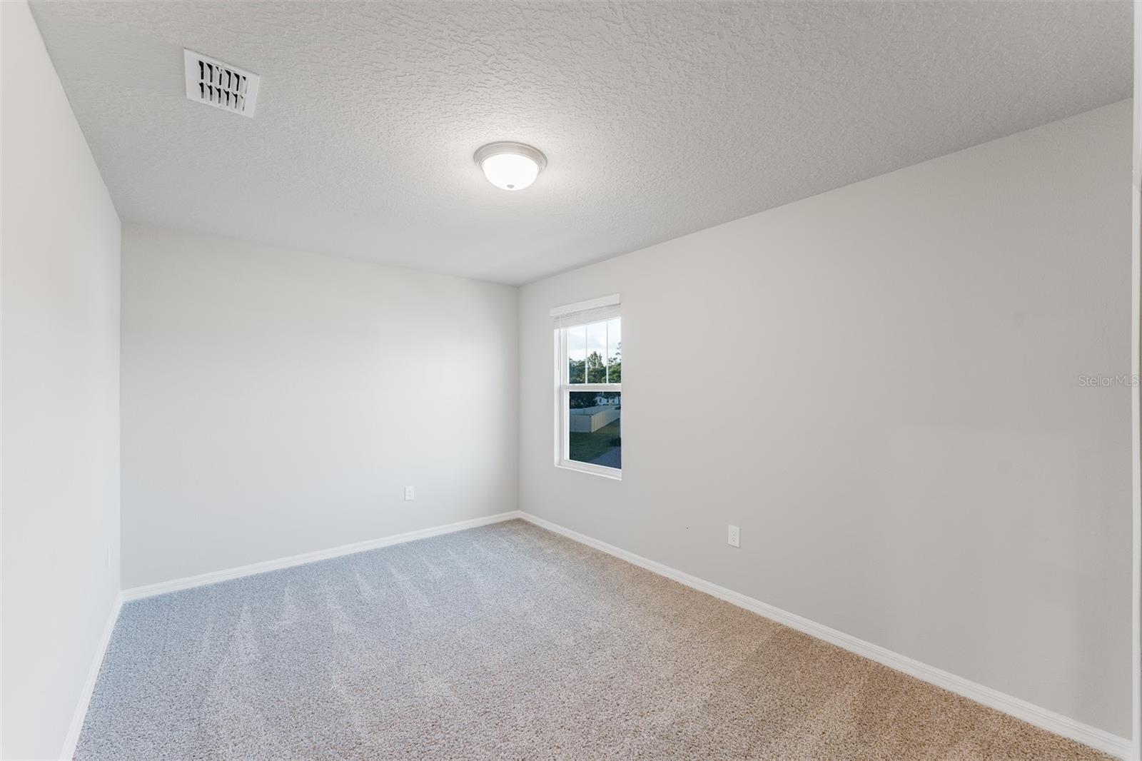 SILVER SPRINGS - Residential