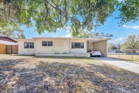 2820 DRAKE DRIVE ORLANDO FL 32810