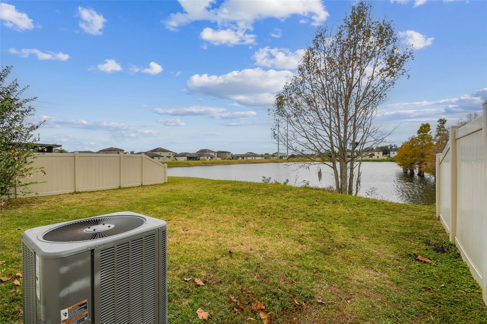 VILLAGES/BRIDGEWATER VILLAGE 4 L - Residential