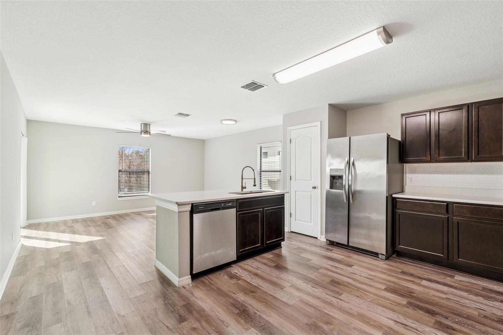 VILLAGES/BRIDGEWATER VILLAGE 4 L - Residential