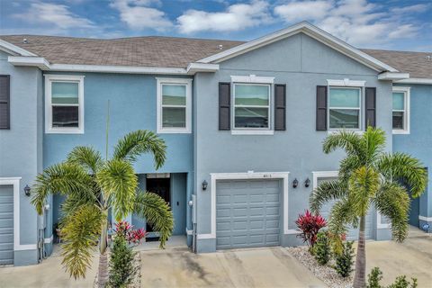 Property photo of 4015 Blue Banks Lane, Bradenton, FL 34208