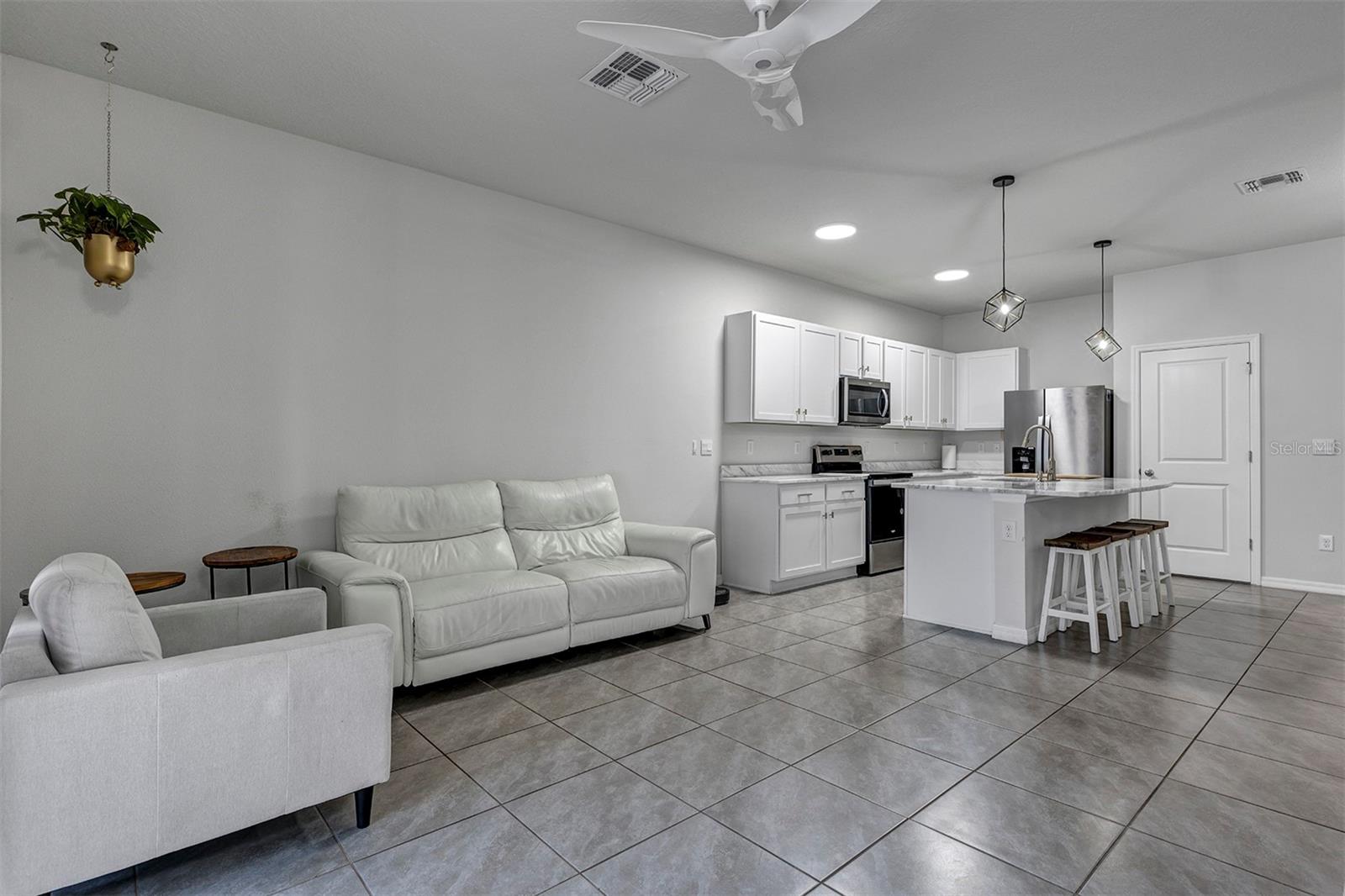 BRADEN POINTE - Residential