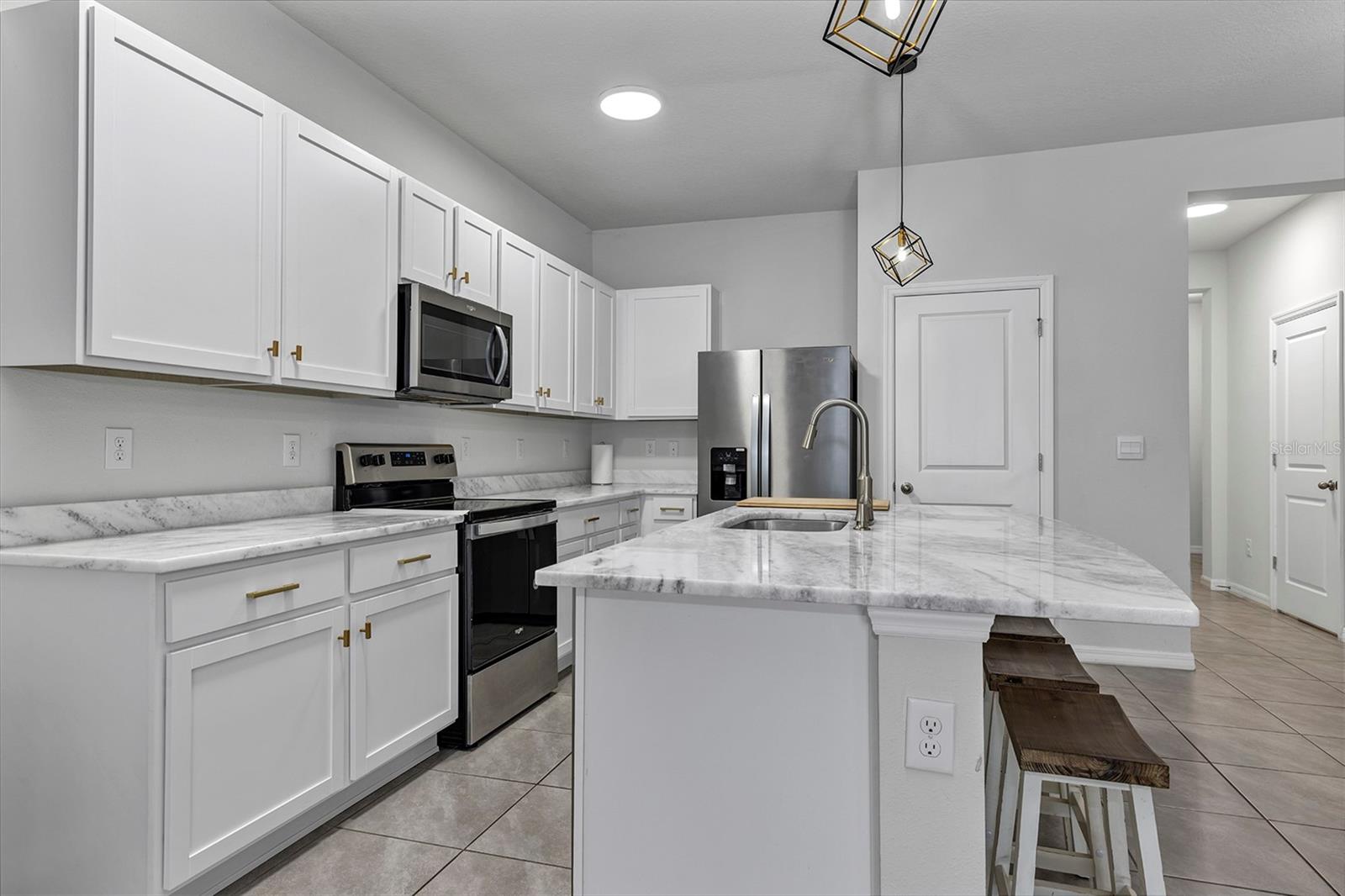 BRADEN POINTE - Residential