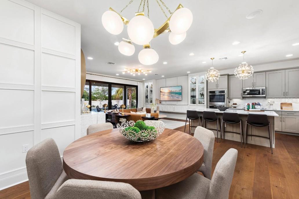 BUCKINGHAM 345 - PLAT ONE - Residential