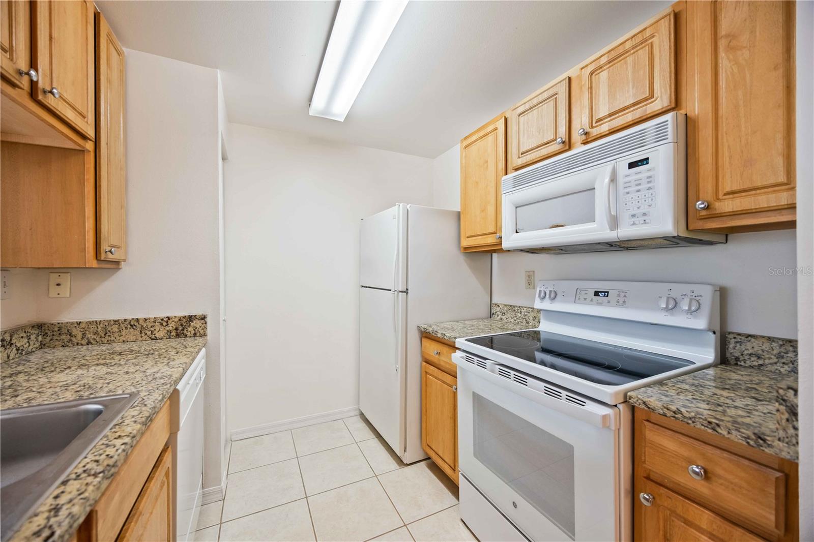 LAS PALMAS OF SARASOTA - Residential