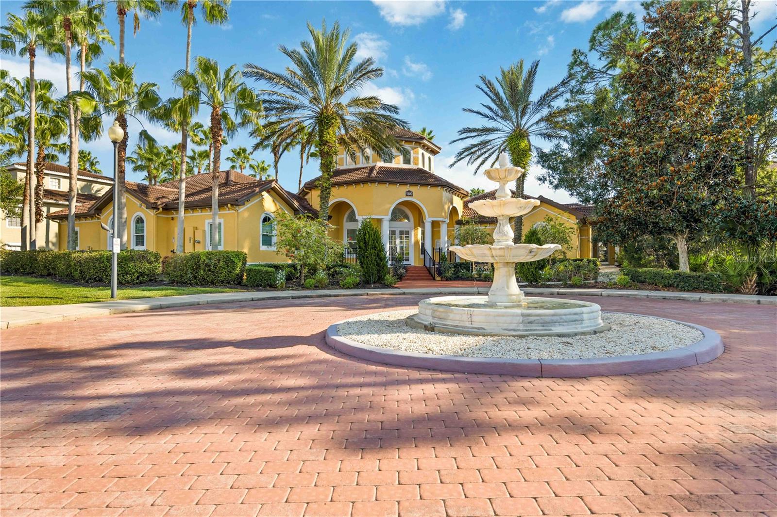 LAS PALMAS OF SARASOTA - Residential