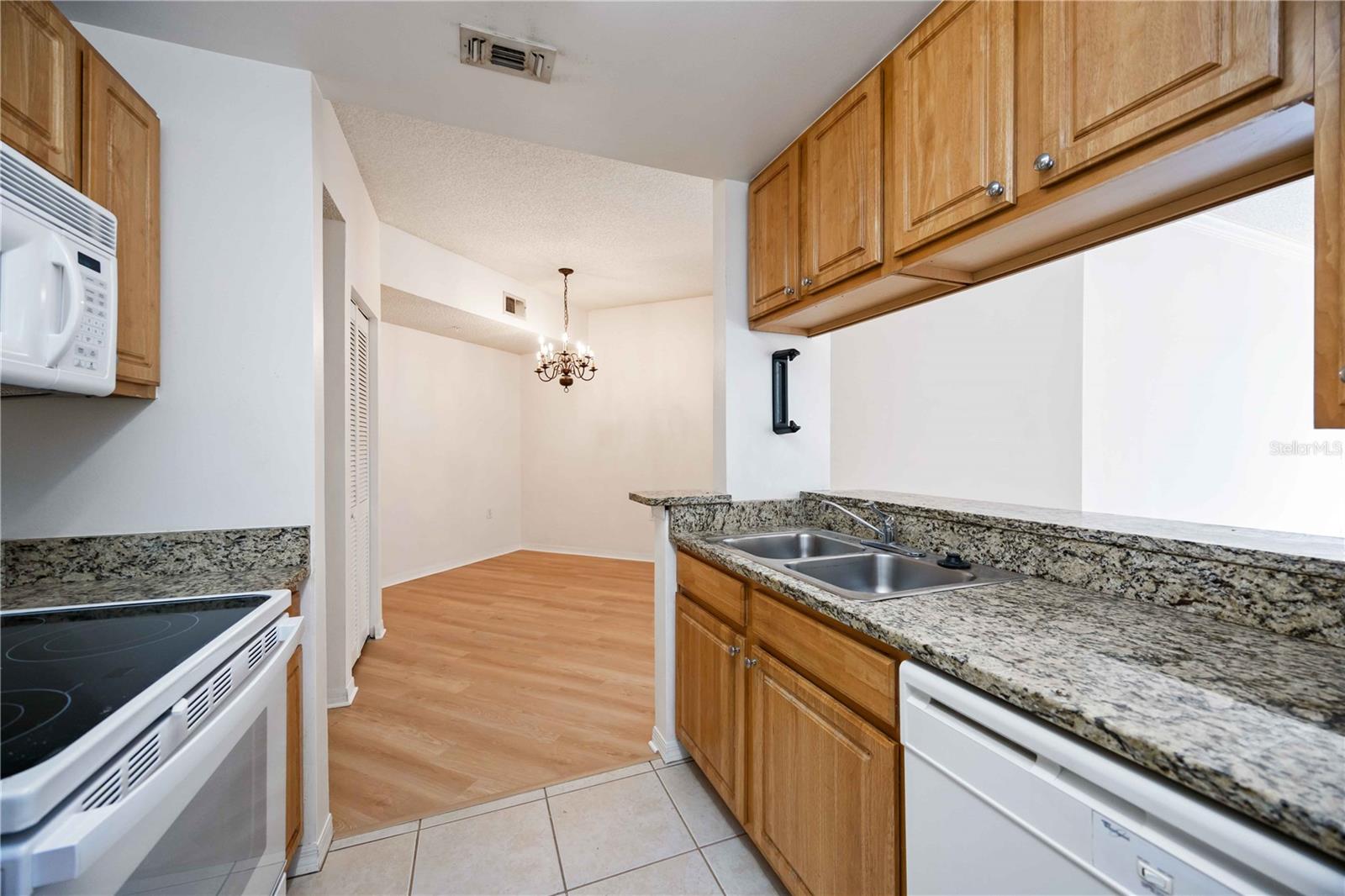 LAS PALMAS OF SARASOTA - Residential