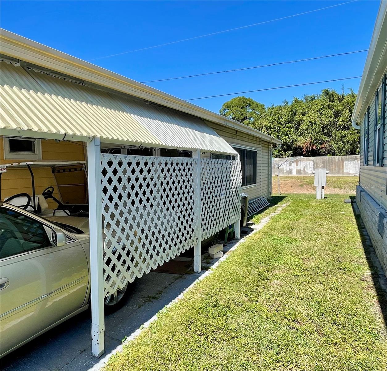 SUNSET PALMS UNREC - Residential