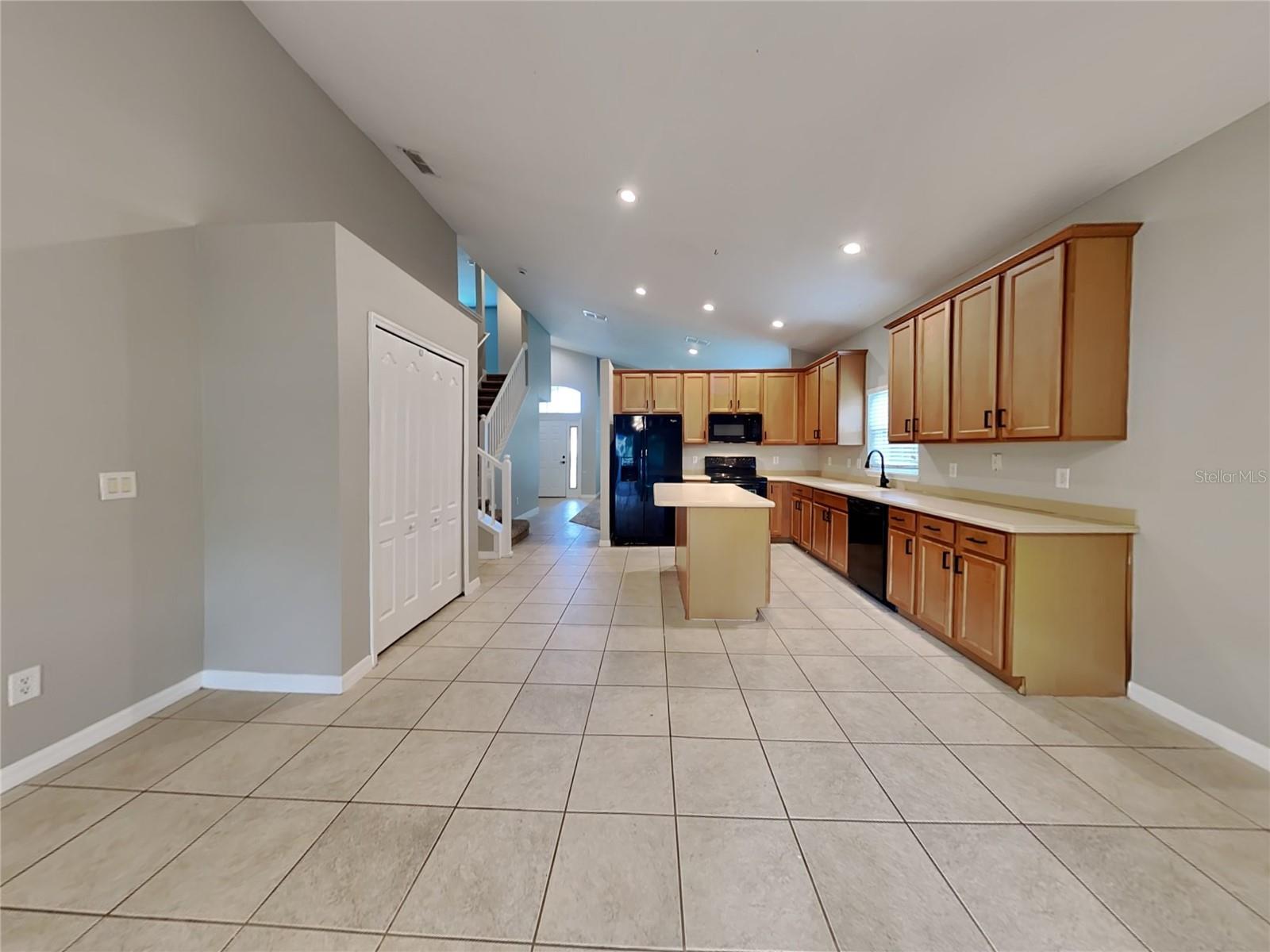 SOUTHRIDGE POINTE - Residential Lease