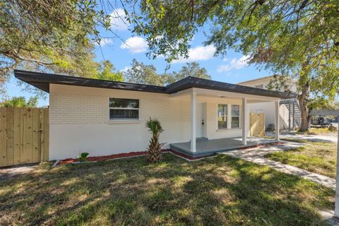 A home in TAMPA