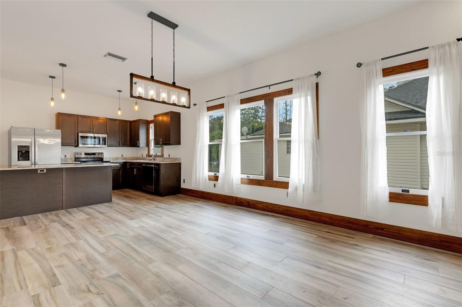 MATHIS H J ADD 01 - Residential