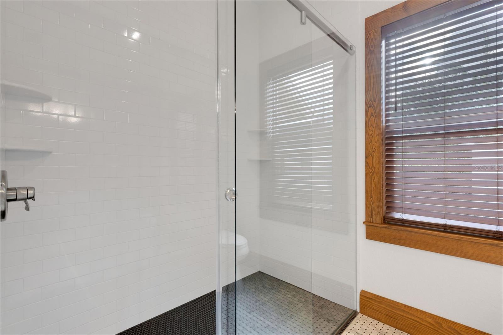 MATHIS H J ADD 01 - Residential