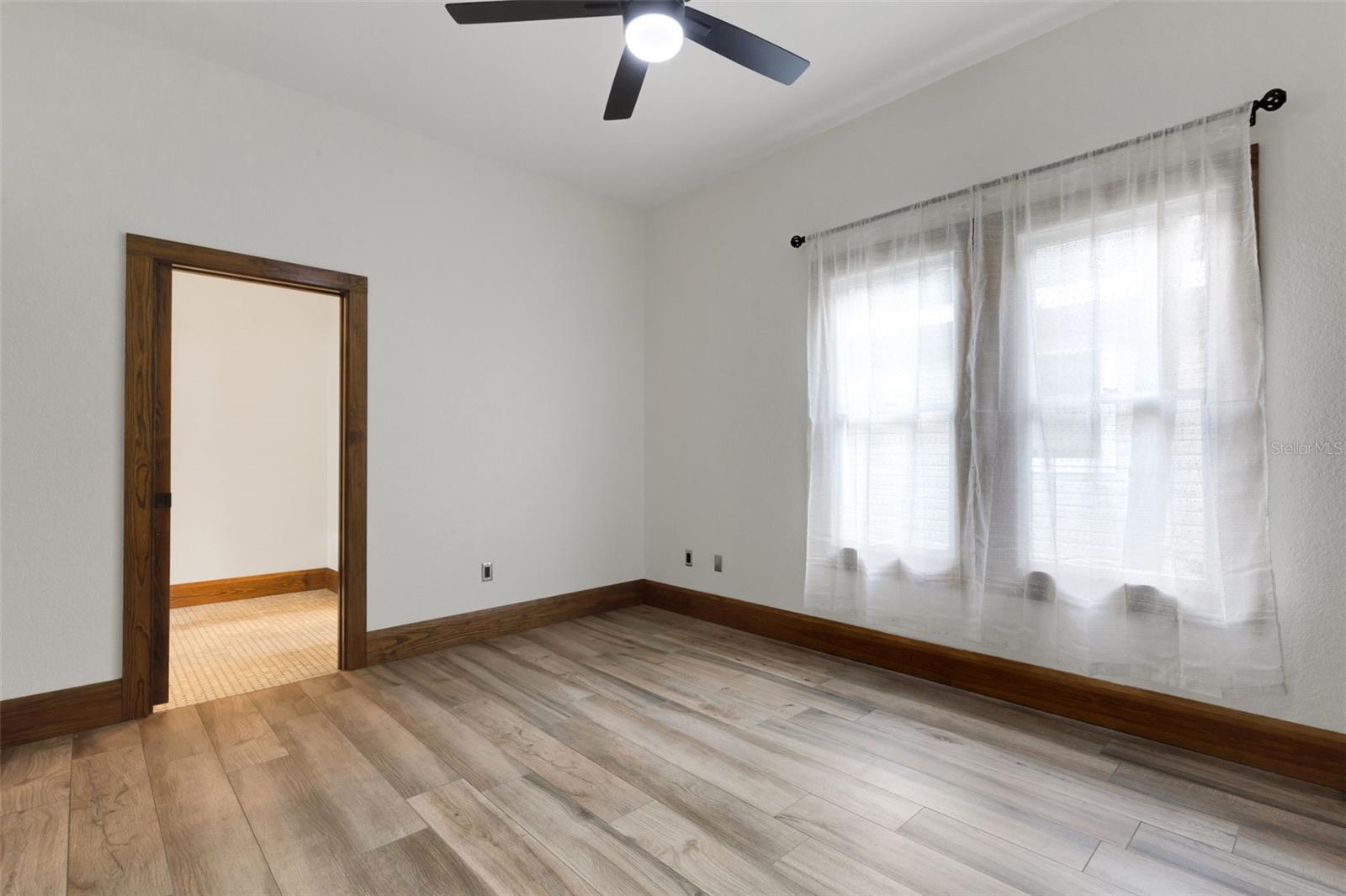 MATHIS H J ADD 01 - Residential