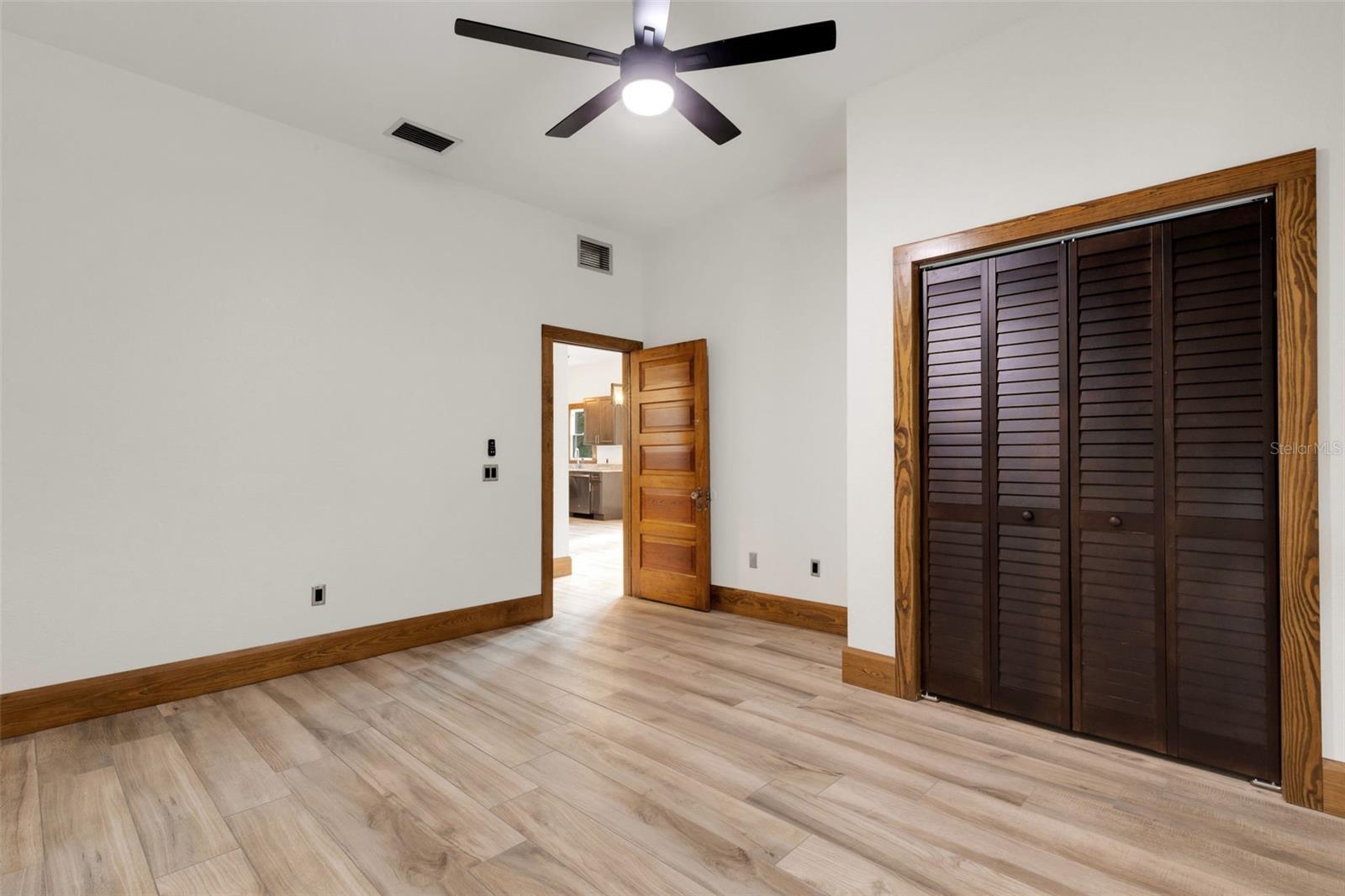 MATHIS H J ADD 01 - Residential