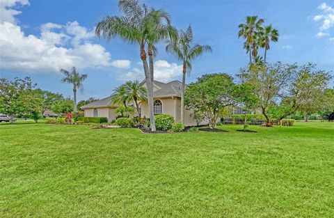 A home in PARRISH