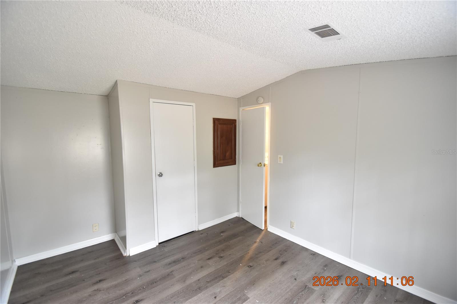 GIBSONS ARTESIAN LANDS SECTIO - Residential Lease