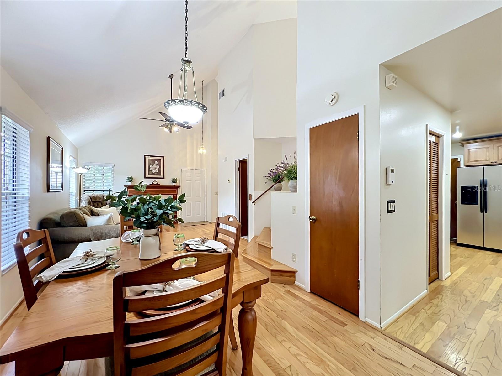 COUNTRY CREEK SOUTHRIDGE AT - Residential