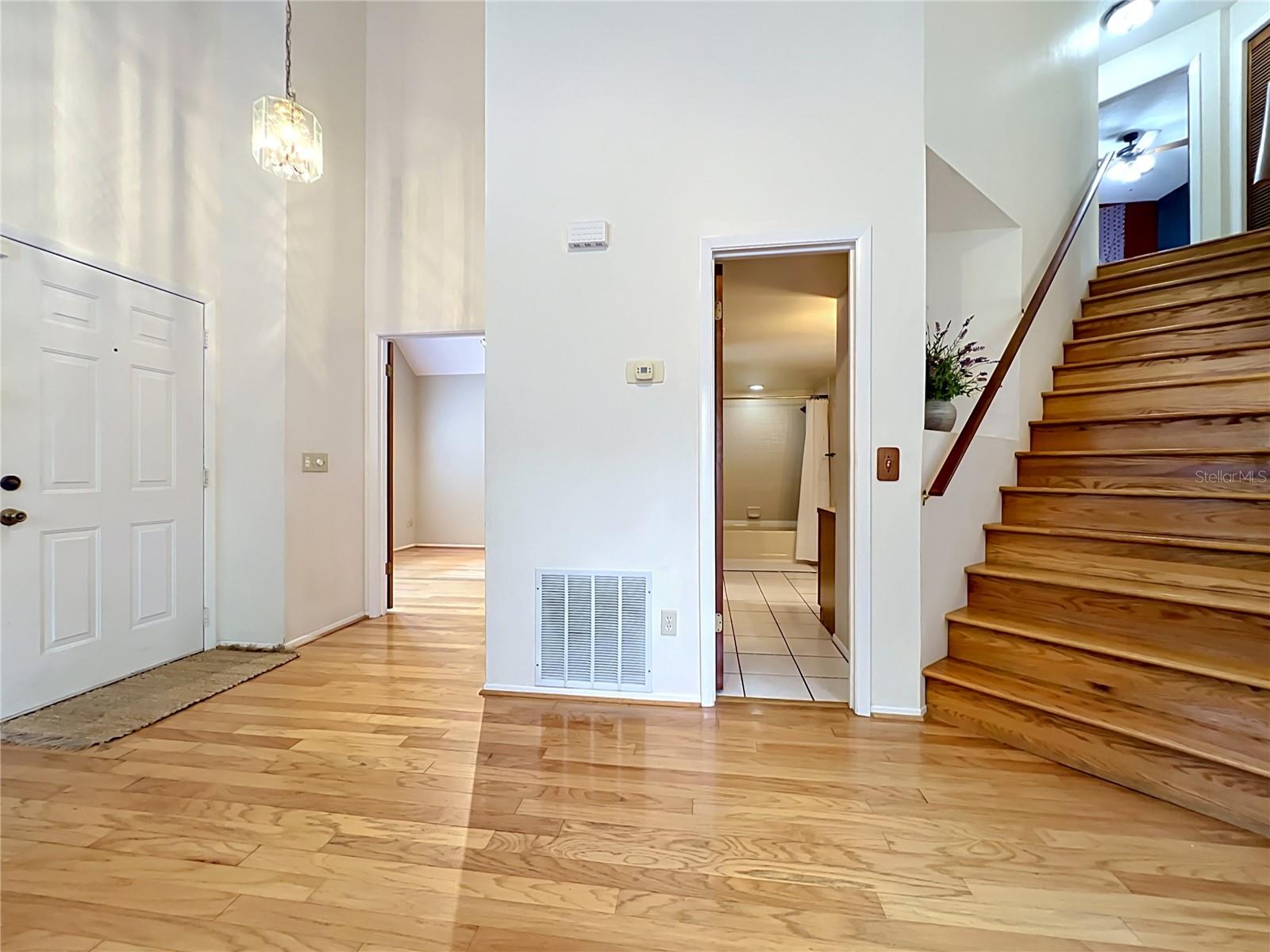 COUNTRY CREEK SOUTHRIDGE AT - Residential