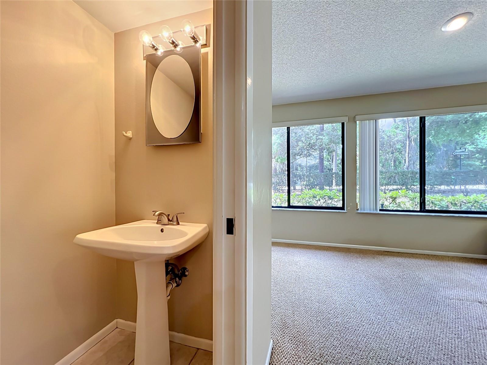 COUNTRY CREEK SOUTHRIDGE AT - Residential