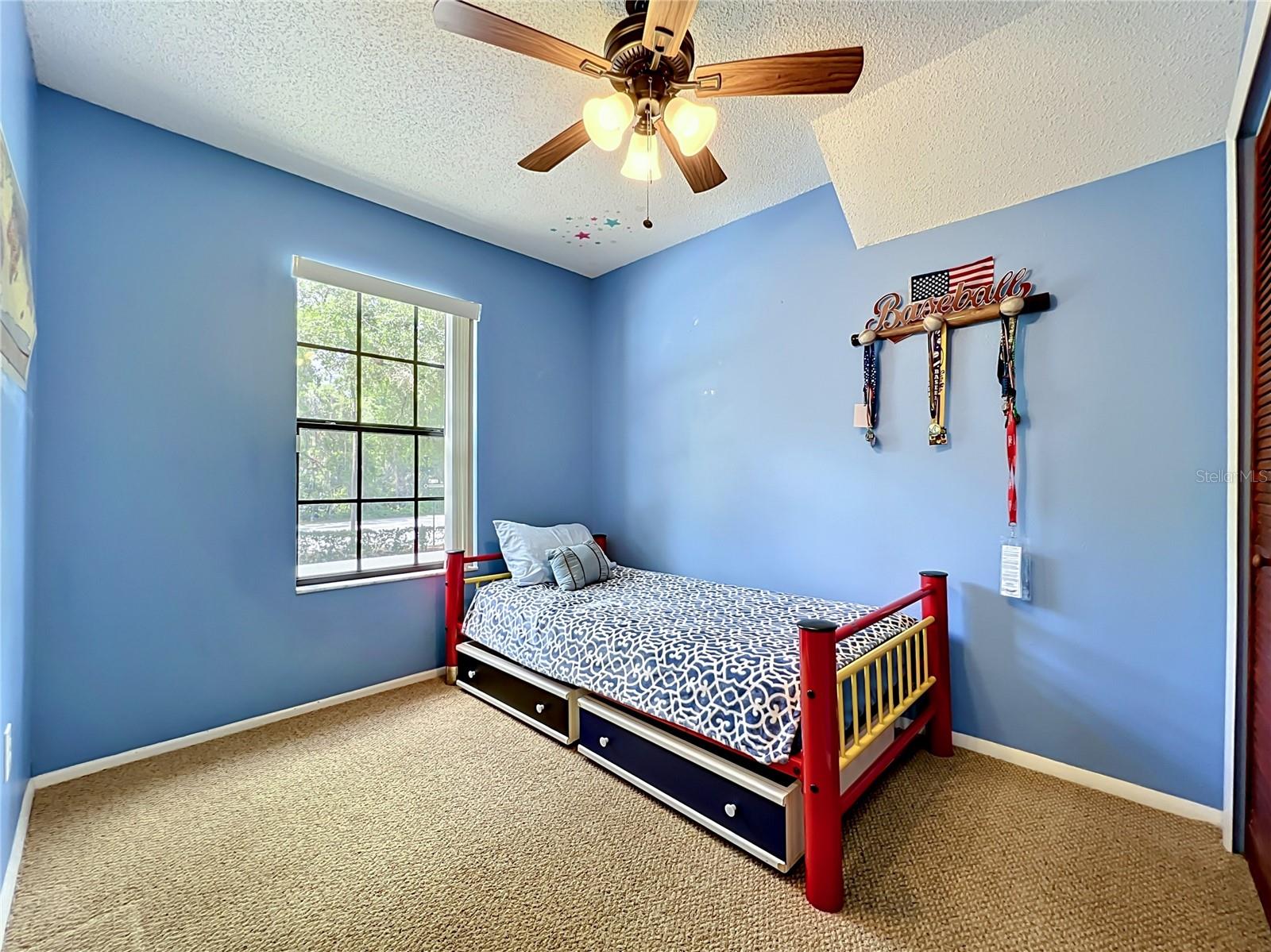 COUNTRY CREEK SOUTHRIDGE AT - Residential