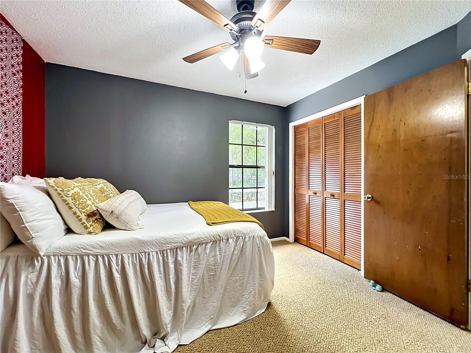 COUNTRY CREEK SOUTHRIDGE AT - Residential
