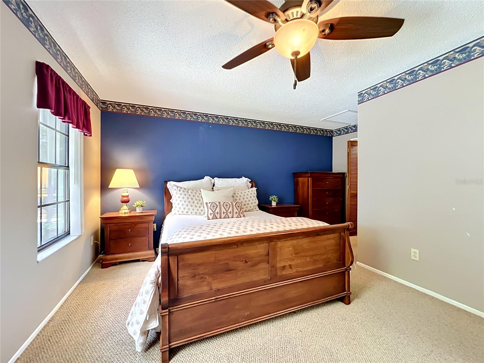 COUNTRY CREEK SOUTHRIDGE AT - Residential