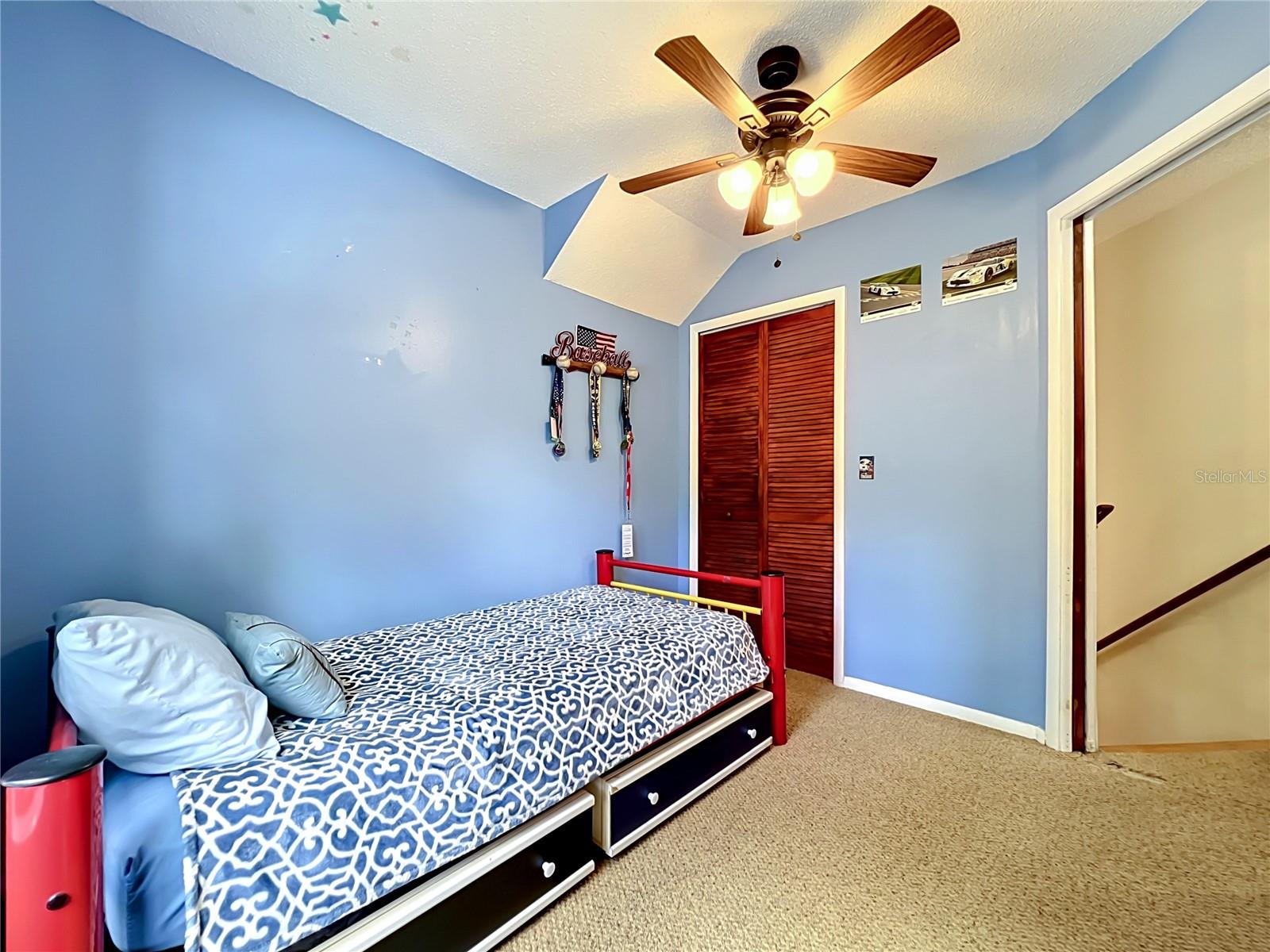COUNTRY CREEK SOUTHRIDGE AT - Residential