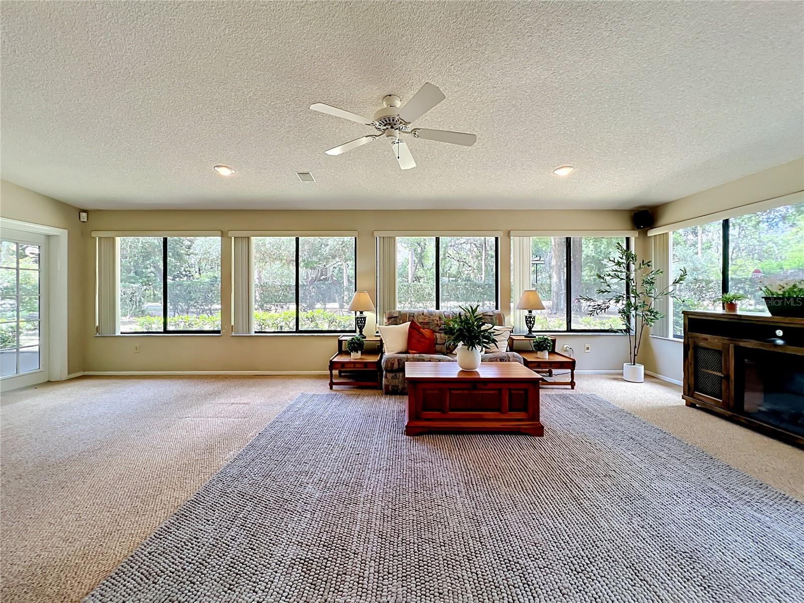COUNTRY CREEK SOUTHRIDGE AT - Residential