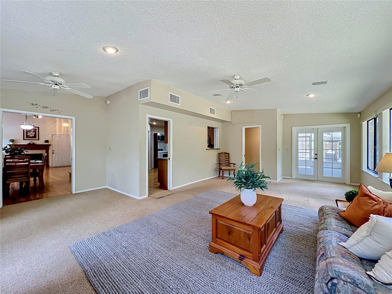 COUNTRY CREEK SOUTHRIDGE AT - Residential