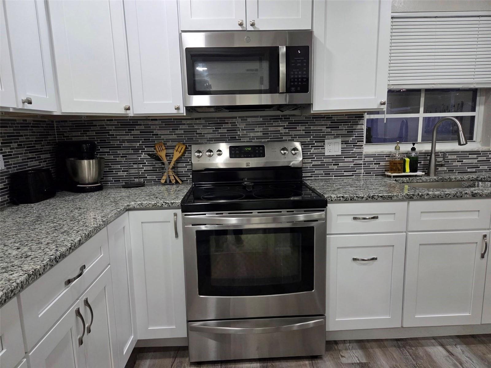 CUMBERLAND PARK 1ST ADD - Residential Lease