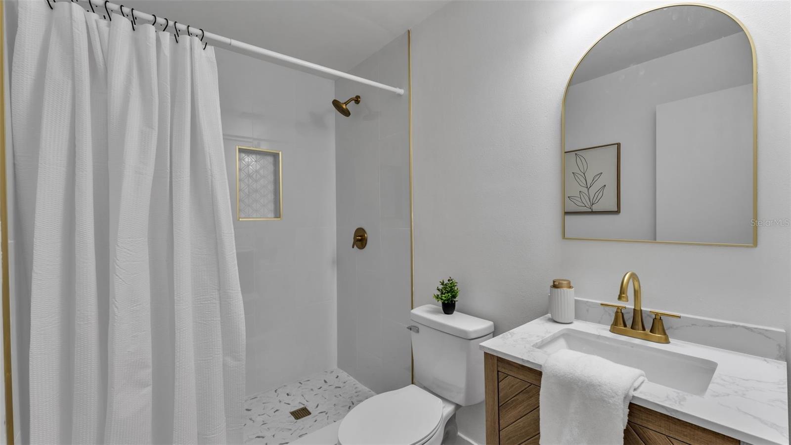 HALLAM & CO SUB - Residential